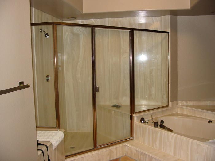Shower & Bath Enclosures — image 59