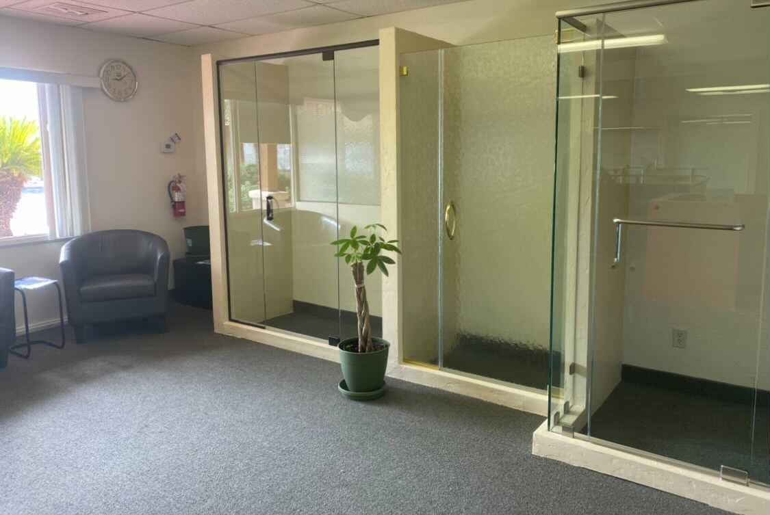 The Glassworks of Tucson custom glass showroom